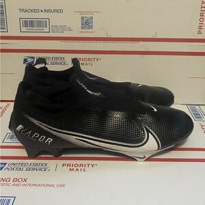 Nike Vapor Edge Pro 360 Football Cleats Black AO8277-001 Men’s Size 12 EUC